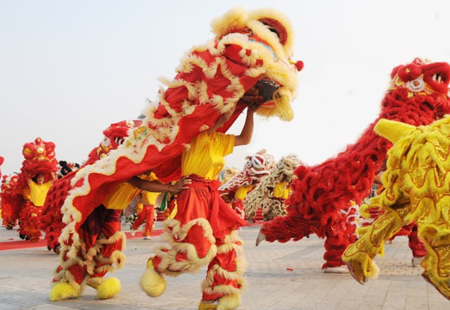 Chinese New Year Lantern Festival lion dance 